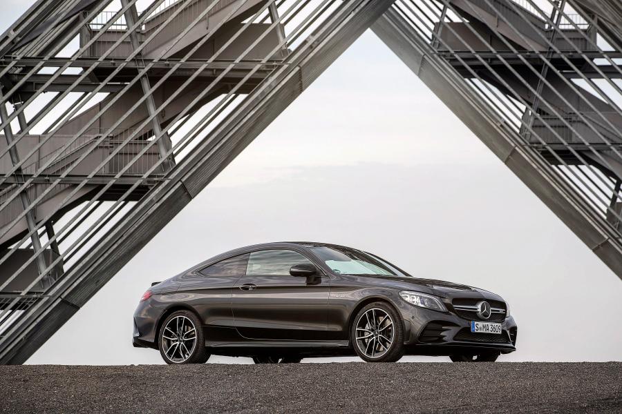  Mercedes-AMG C43 4Matic Coupe (C205) 2018 года  (WW) (фото 46 из 49)